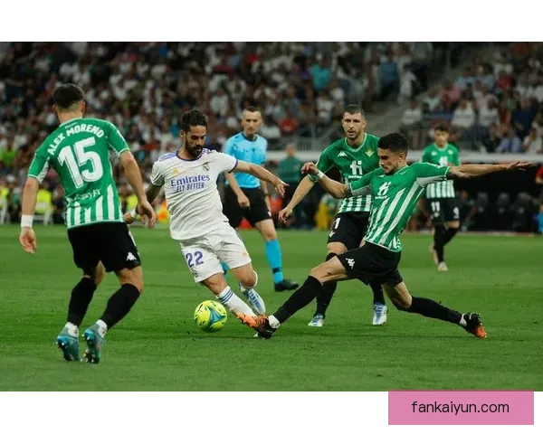 特温中场组织能力强，状态稳健，助力球队表现提升。