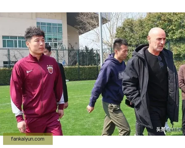 武磊持续提升表现，备受关注的职业轨迹引发球迷期待